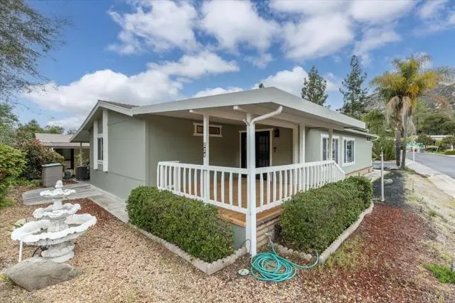 8975 Lawrence Welk Dr Spc # 224, Escondido, CA 92026 - Image #1