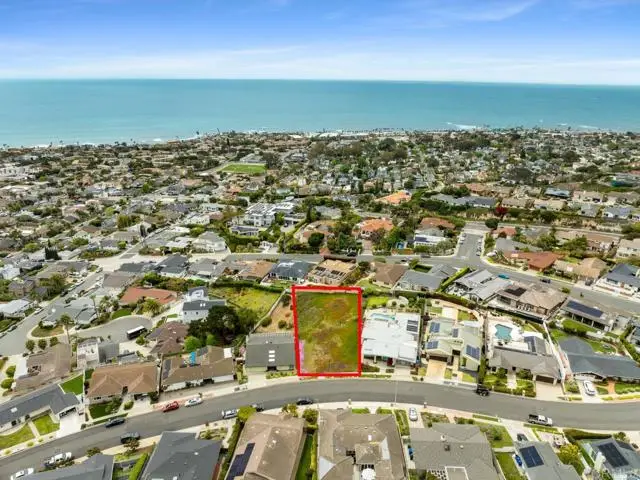 5452 Moonlight Lane, La Jolla, CA 92037 - Image #3