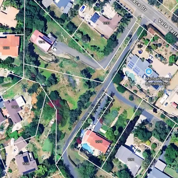 Vale Terrace, Vista, CA 92084