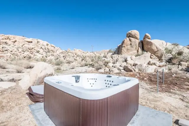 6295 Avila Road, Yucca Valley, CA 92284 - Image #1