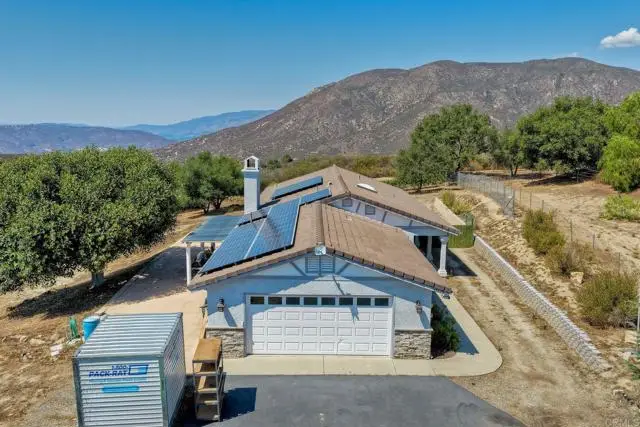 19205 Marshall Way, Valley Center, CA 92082 - Image #3