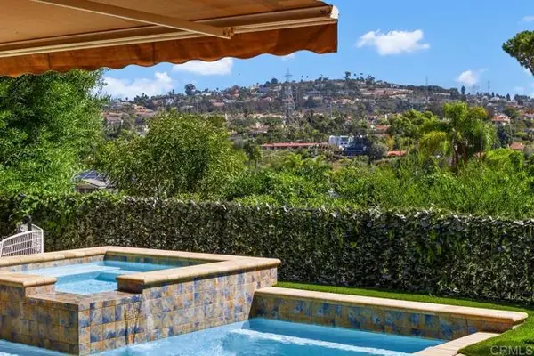 7234 Estrella De Mar Road, Carlsbad, CA 92009