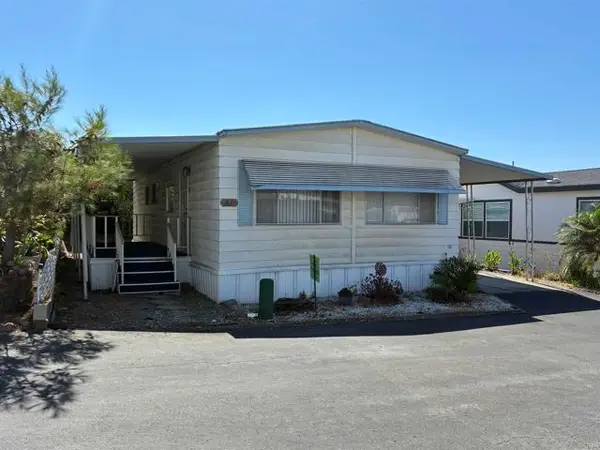 718 Sycamore Avenue #23, Vista, CA 92083