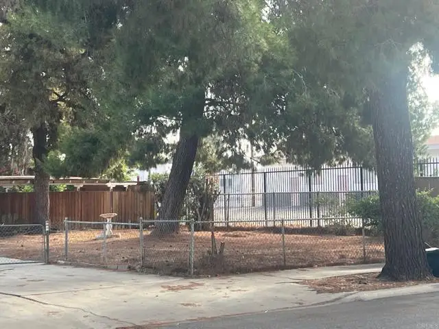 235 S Victoria Avenue, San Jacinto, CA 92583 - Image #3