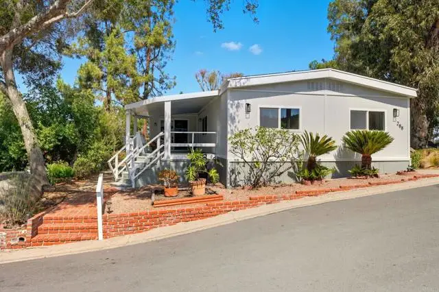 1751 Citracado Parkway #SPC 288, Escondido, CA 92029 - Image #1