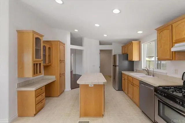 2280 E Valley Parkway #74, Escondido, CA 92027 - Image #3