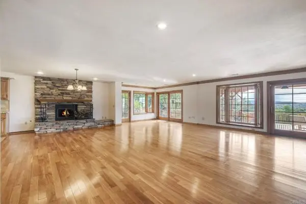 1650 Elevado Road, Vista, CA 92084