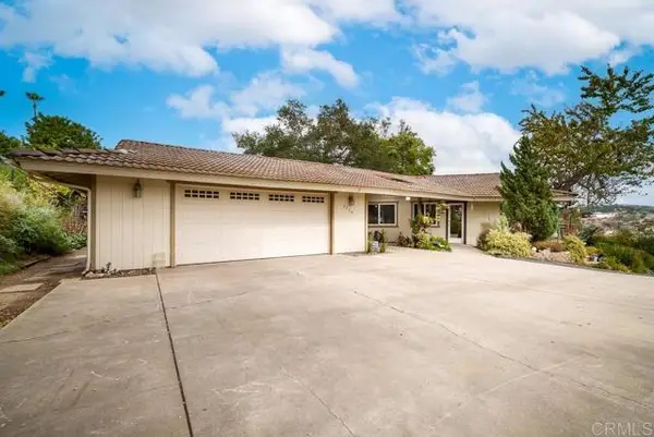 2719 Via Del Robles, Fallbrook, CA 92028