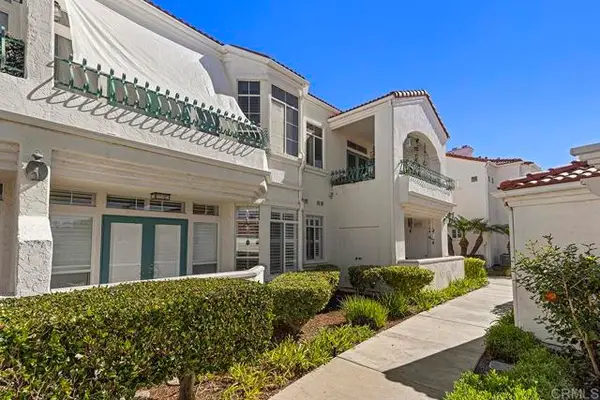 3335 Genoa Way #111, Oceanside, CA 92056