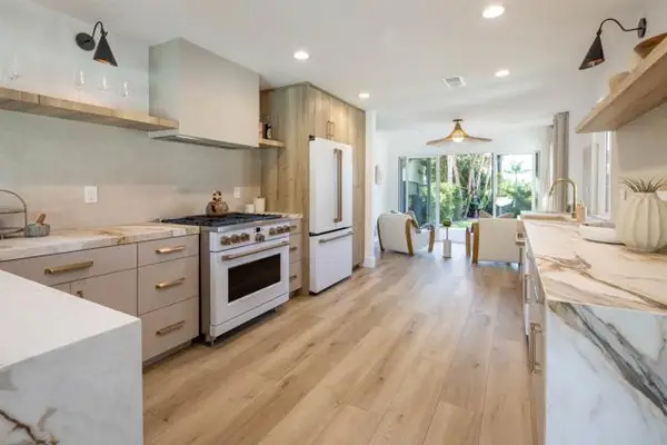 1711 Grandview Street, Oceanside, CA 92054