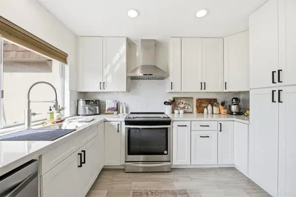 233 Festival Drive, Oceanside, CA 92057