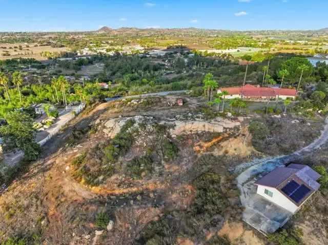 14027 Calle De Vista, Valley Center, CA 92082 - Image #2