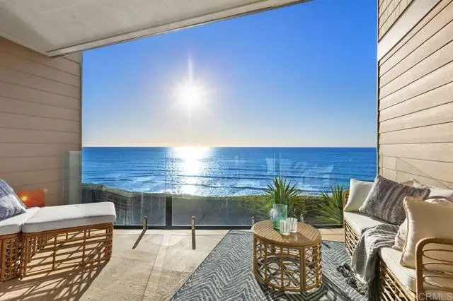 369 W I Street, Encinitas, CA 92024 - Image #1