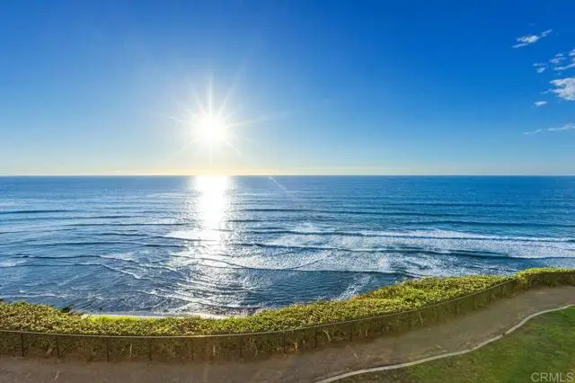 369 W I Street, Encinitas, CA 92024 - Image #2