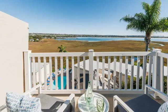 3991 Crown Point Drive #P13, San Diego, CA 92109 - Image #2