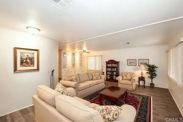 1010 E Bobier Dr #174, Vista, CA 92084