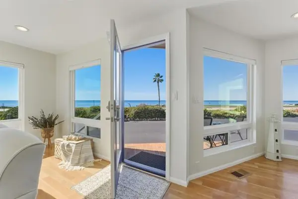 6506 Oceanview Drive, Carlsbad, CA 92011