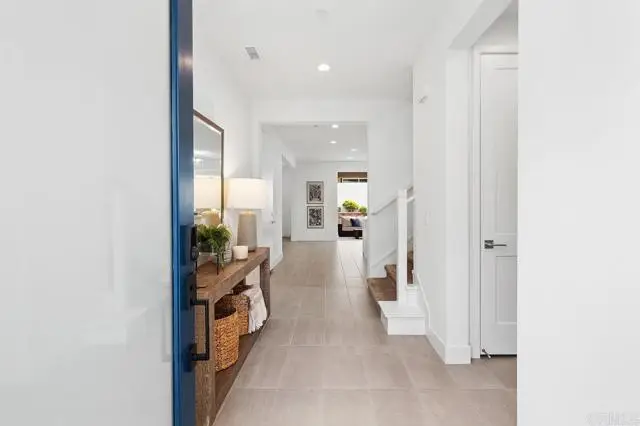 10635 Melogold Way, San Diego, CA 92126 - Image #3