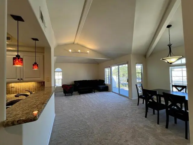 8597 Via Mallorca #E, La Jolla, CA 92037 - Image #2