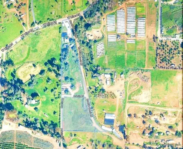 6951 W Lilac Road, Bonsall, CA 92003