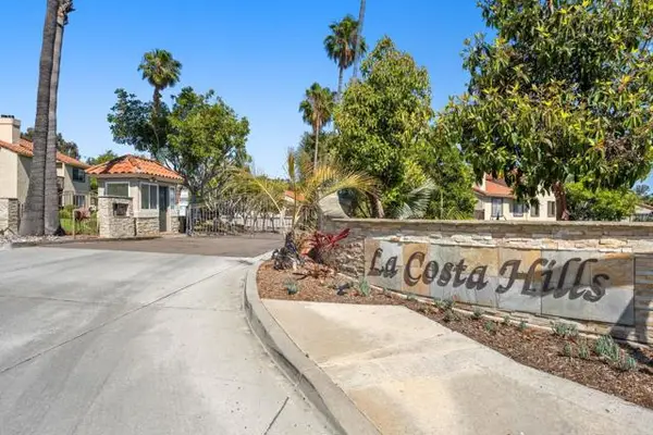 7702 Caminito Puerto #204, Carlsbad, CA 92009