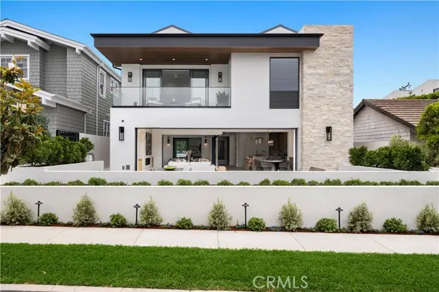 516 Larkspur Avenue, Corona Del Mar, CA 92625 - Image #2