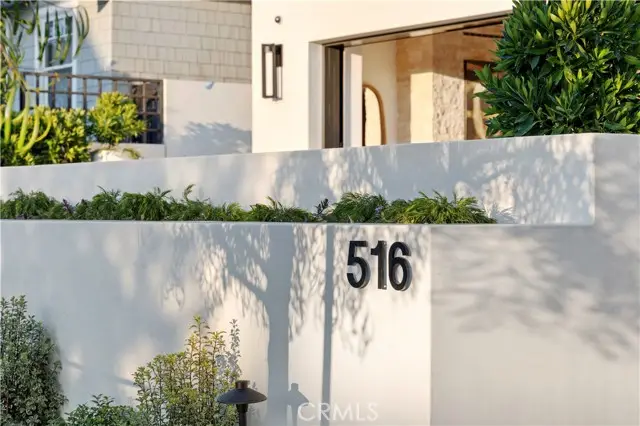 516 Larkspur Avenue, Corona Del Mar, CA 92625 - Image #3