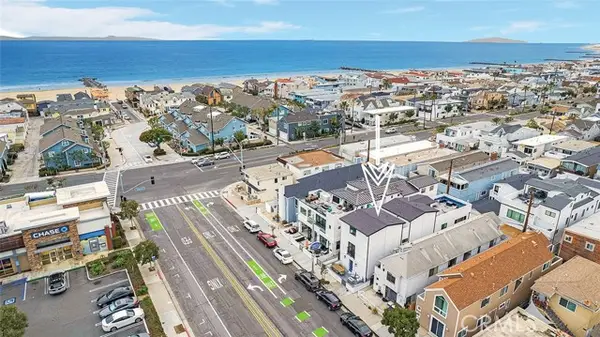 215 32nd Street, Newport Beach, CA 92663