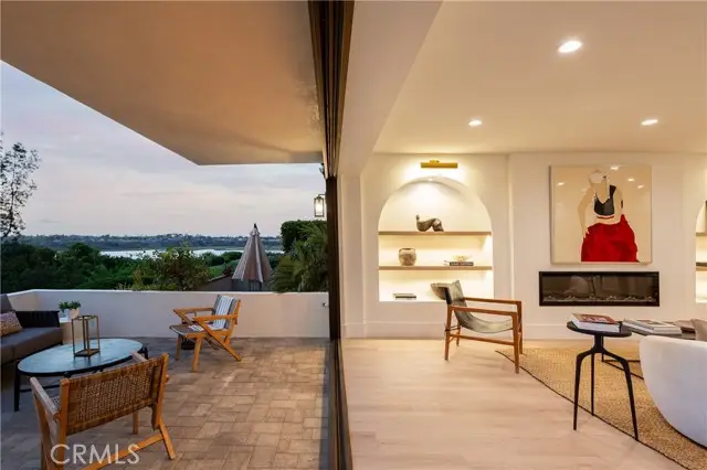 412 Vista Grande, Newport Beach, CA 92660 - Image #1