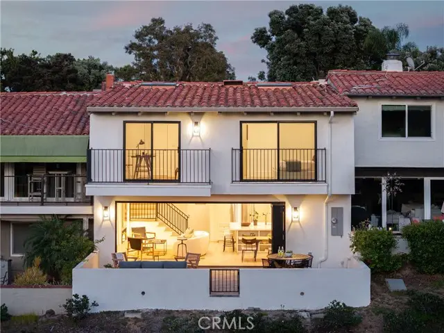 412 Vista Grande, Newport Beach, CA 92660 - Image #2