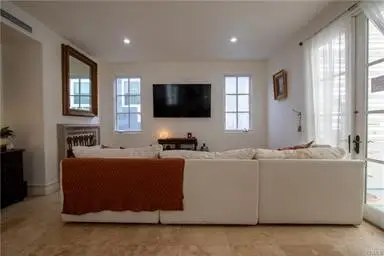 407 Goldenrod, Corona Del Mar, CA 92625 - #3