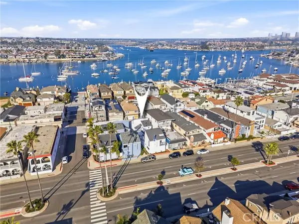 820 W Balboa Boulevard, Newport Beach, CA 92661