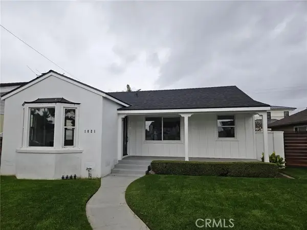 1821 Lake Street, Huntington Beach, CA 92648