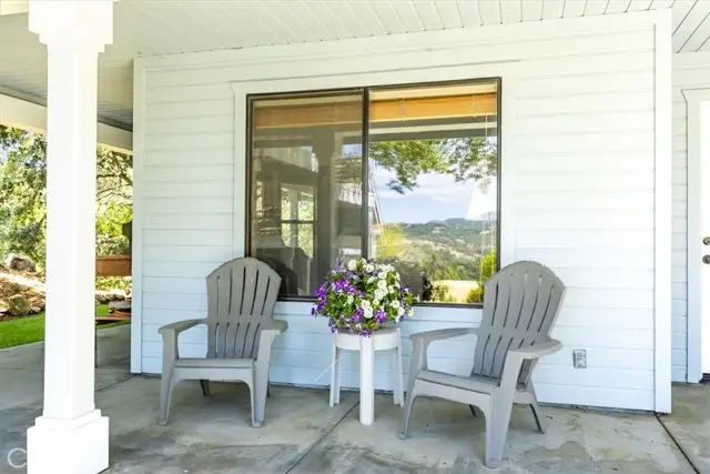 12355 Santa Ana Road, Atascadero, CA 93422 - Image #3