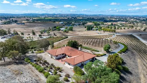 4380 Camp 8 Road, Paso Robles, CA 93446