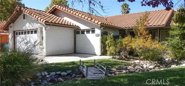 907 Saint Ann Drive, Paso Robles, CA 93446