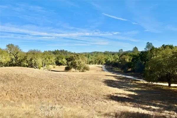 47811 Sapaque Valley, Bradley, CA 93426