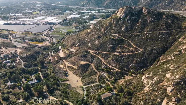 5589 Rainbow Creek Road, Fallbrook, CA 92028 - Image #3