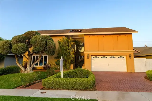 19752 Westwinds Lane, Huntington Beach, CA 92646 - Image #1