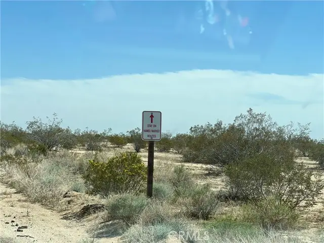 8 Debbie, California City, CA 93505 - Image #3