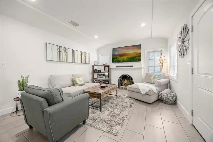 521 N Vine Street, Anaheim, CA 92805 - Image #3