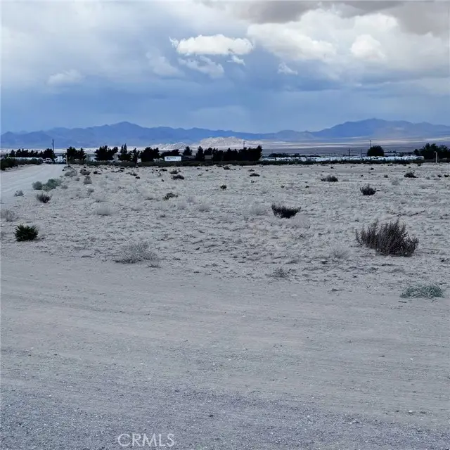 10355 Jingal, Lucerne Valley, CA 92356 - Image #2