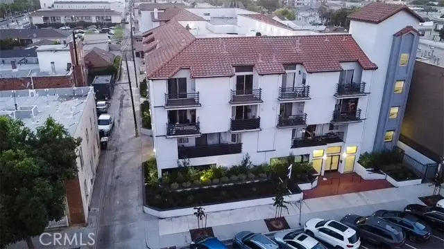 327 Chestnut Avenue #201, Long Beach, CA 90802 - Image #1