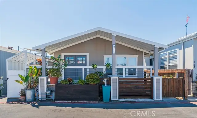 21752 Pacific Coast #15A, Huntington Beach, CA 92646 - Image #1