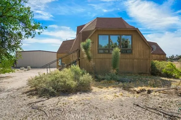 10075 Monte Vista Road, Phelan, CA 92371