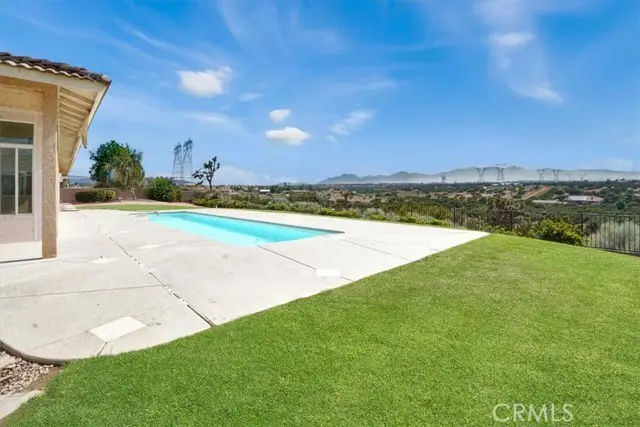 6940 Oak Vista Lane, Oak Hills, CA 92344 - Image #1