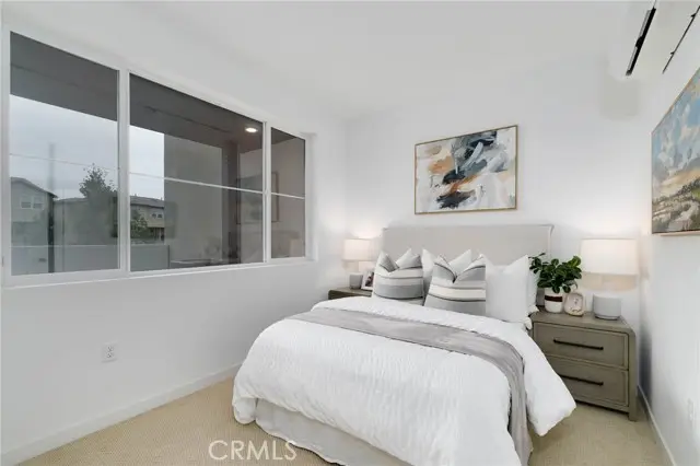 1075 Cadence, Irvine, CA 92618 - Image #3