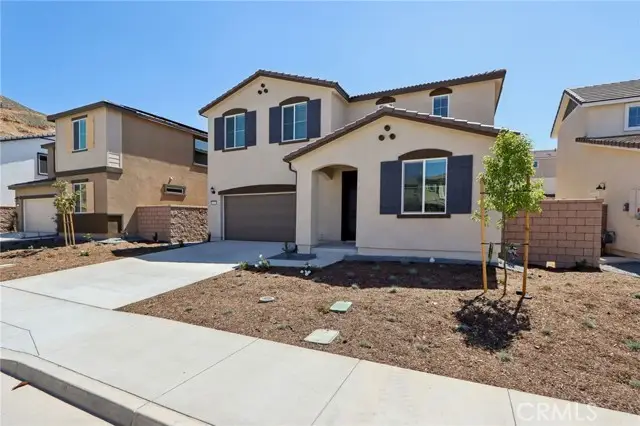 19508 Hanging Rock Road, Lake Elsinore, CA 92532 - Image #2