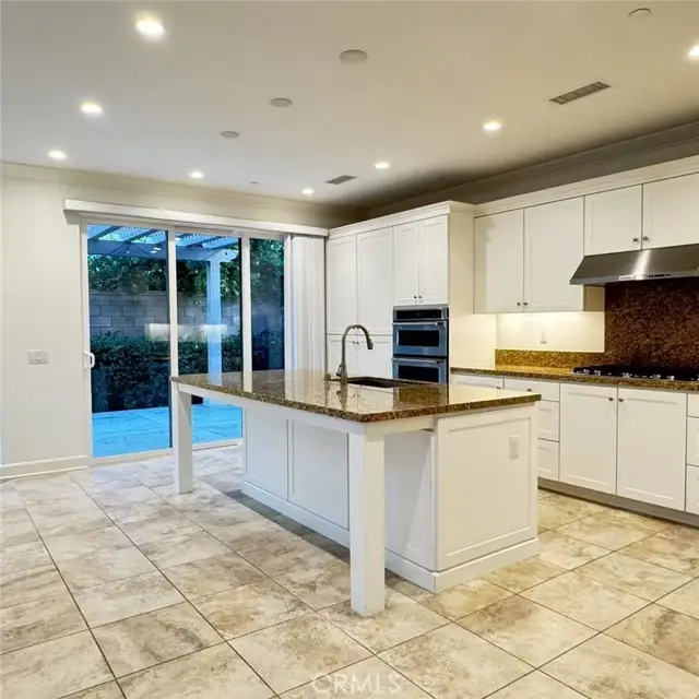 103 Alumroot, Irvine, CA 92620 - Image #2