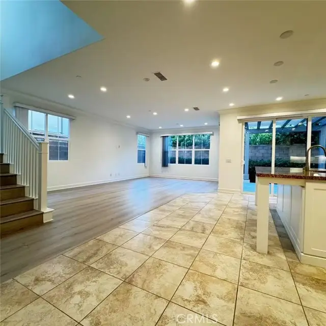 103 Alumroot, Irvine, CA 92620 - Image #3